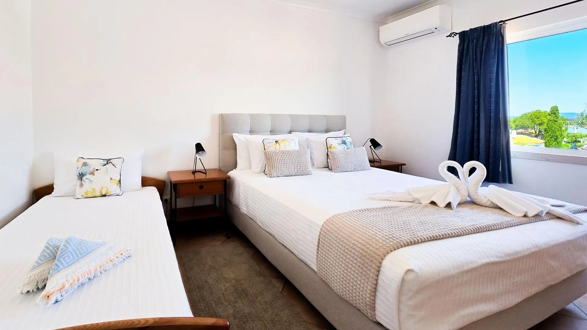 Prainha Loft Apartment Алвор