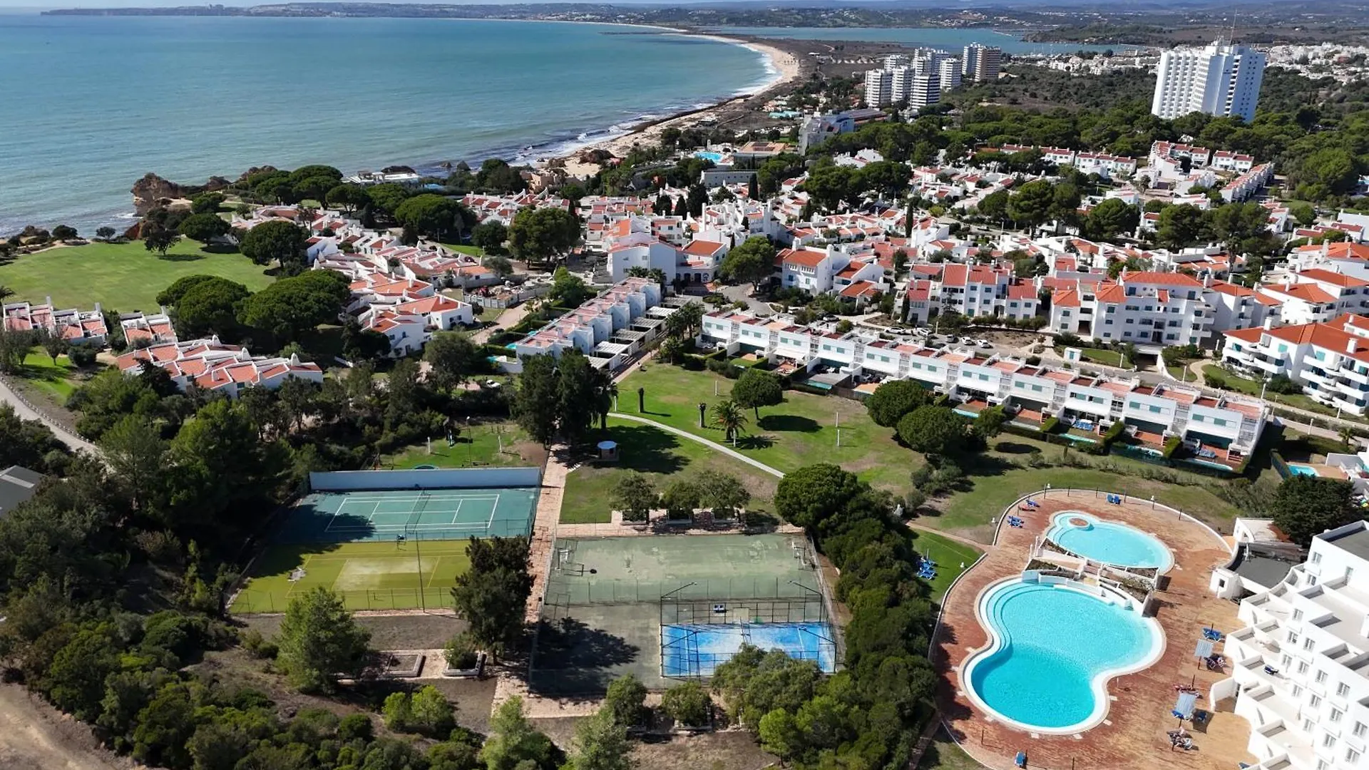 Prainha Loft Apartment Алвор